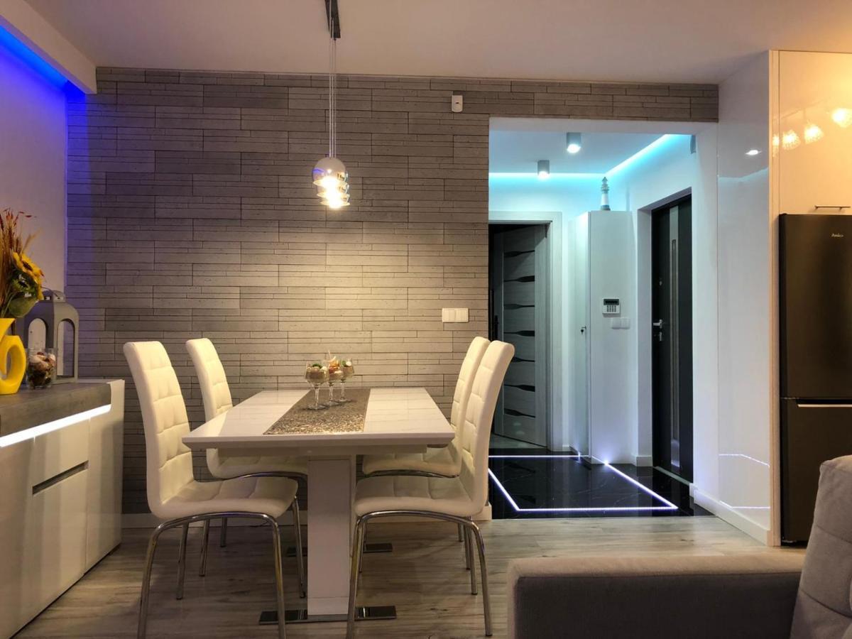 شقة Apartament Zatoka Deluxe Z Ogrodem Debogorze المظهر الخارجي الصورة