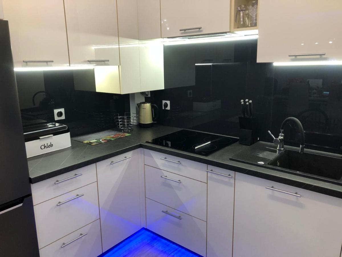 شقة Apartament Zatoka Deluxe Z Ogrodem Debogorze المظهر الخارجي الصورة